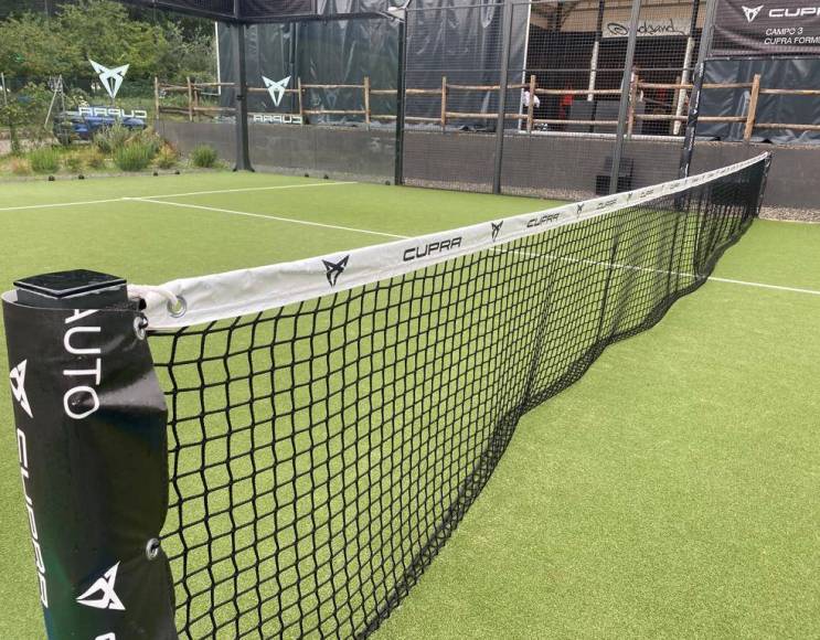 Filet de padel professionnel avec impression personnalisée